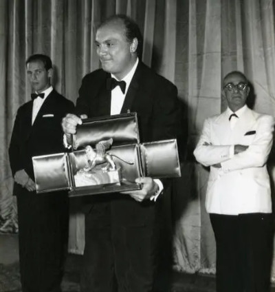 Rosi-riceve-il-leone-d'oro